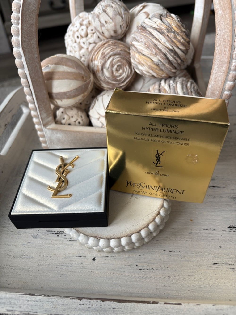 YSL All Hours Hyper Luminize Highlighting Powder 01 Libertine Light - Picture 8 of 9